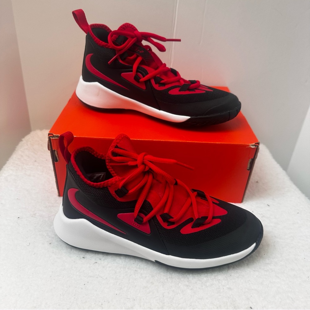 Boys Size 4 Nike Shoes
